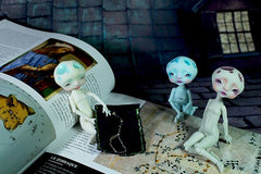 Nancy Luna, pocket Moon & Very limited edition big Moon