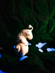 Wuhu, magical familier from the fireflies forest