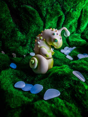 Wuhu, magical familier from the fireflies forest