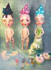 Macaroon Antoinette, let them eat cake!