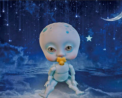 Baby moon and her star binky!